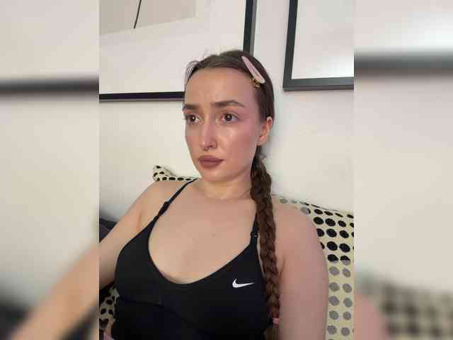 ChloeMeow webcam