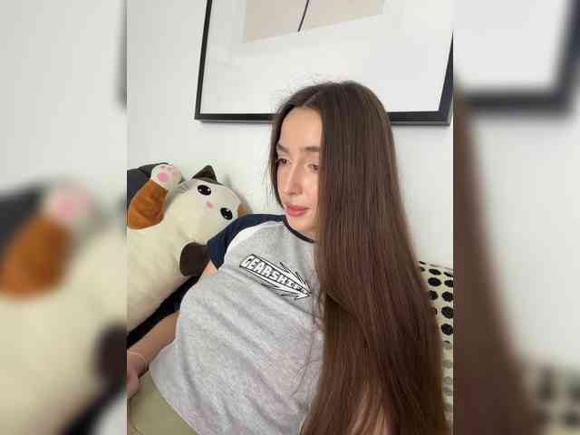 ChloeMeow webcam