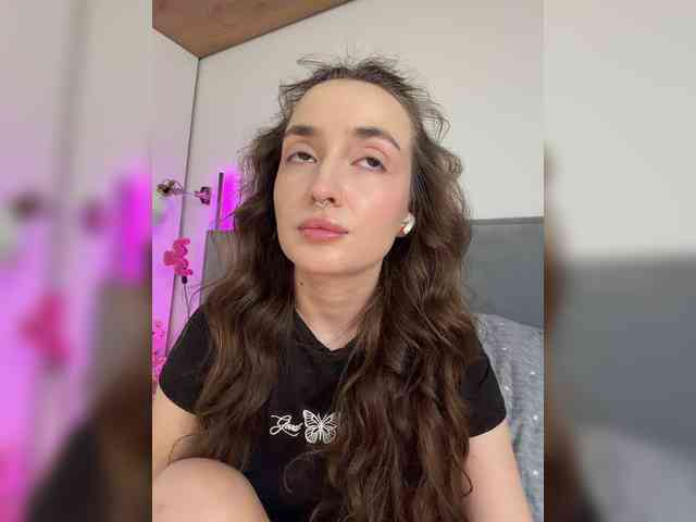 ChloeMeow webcam