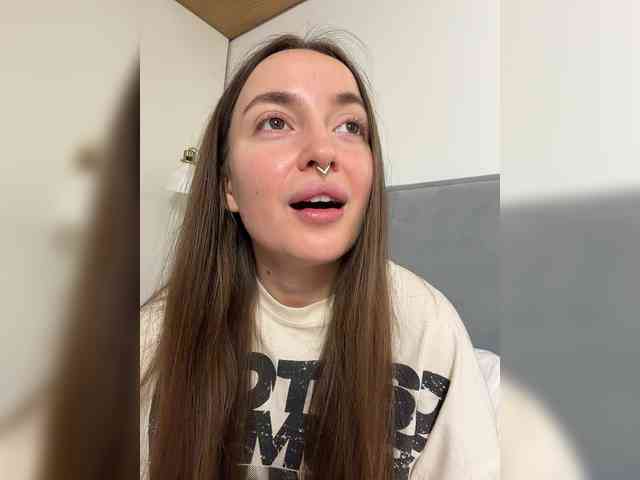 ChloeMeow Sex Cam Show