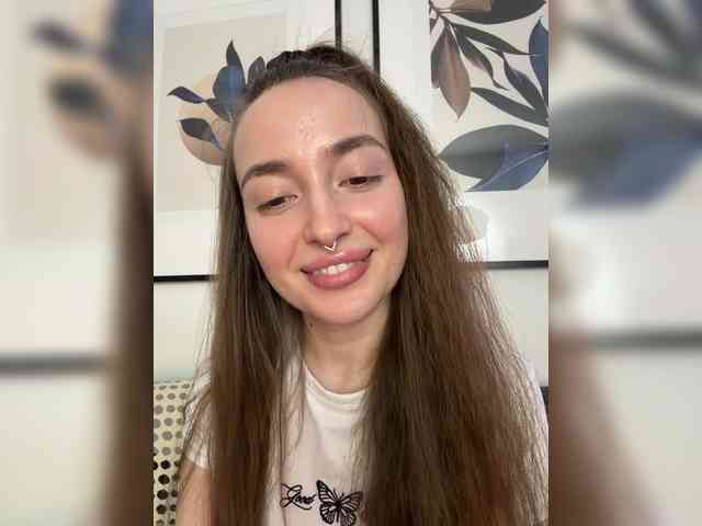 ChloeMeow webcam