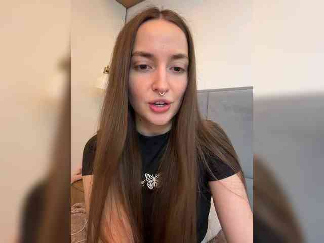 ChloeMeow webcam