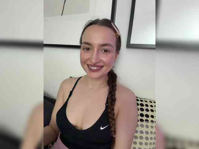 ChloeMeow webcam