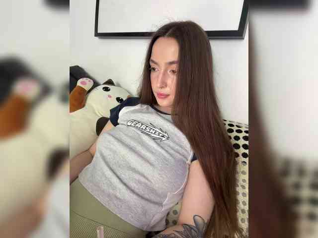 ChloeMeow webcam