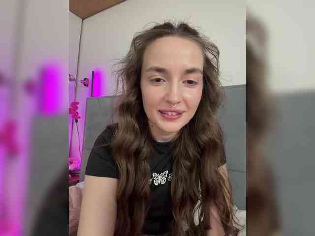 ChloeMeow webcam