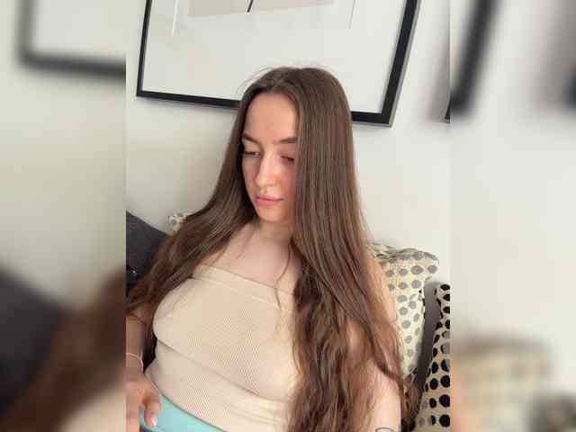 ChloeMeow webcam