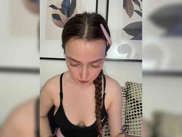 ChloeMeow webcam