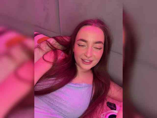 ChloeMeow webcam