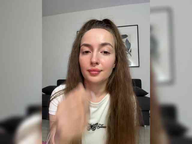 ChloeMeow webcam