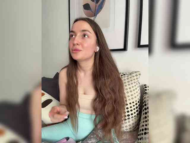 ChloeMeow webcam