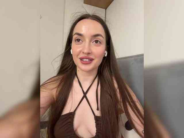 ChloeMeow Sex Cam Show