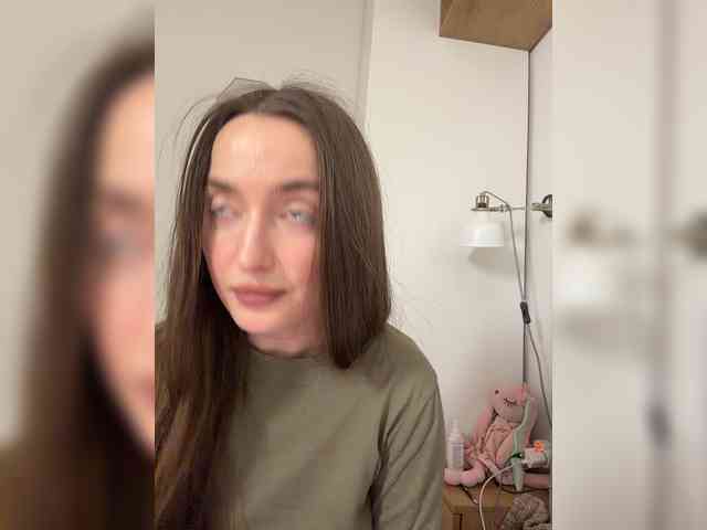 ChloeMeow webcam
