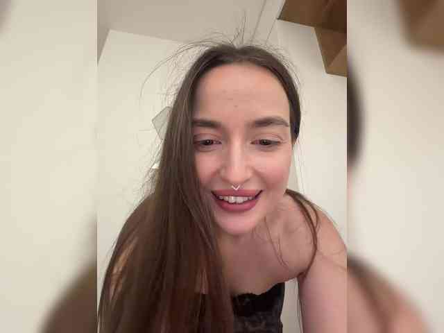 ChloeMeow Sex Cam Show
