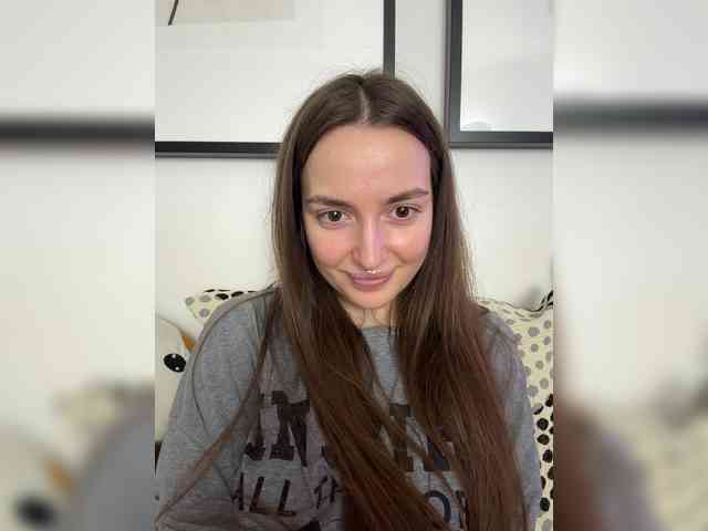 ChloeMeow webcam