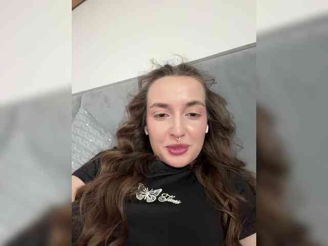 ChloeMeow webcam