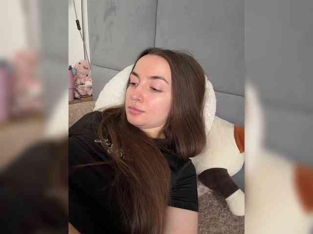 ChloeMeow webcam