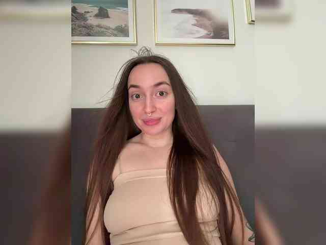 ChloeMeow webcam