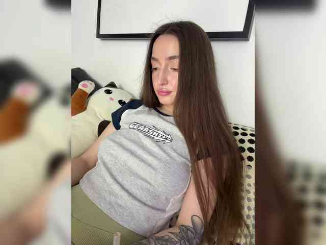 ChloeMeow webcam