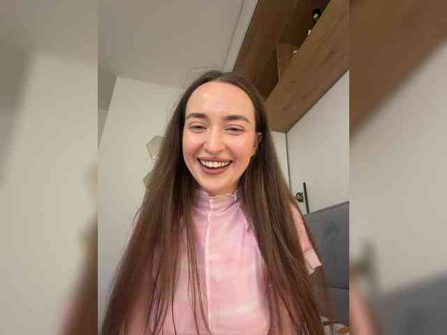 ChloeMeow webcam