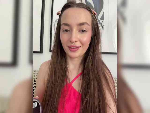 ChloeMeow webcam