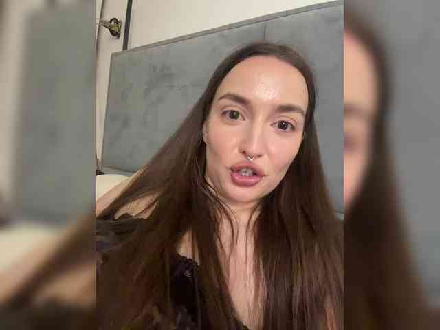 ChloeMeow Sex Cam Show
