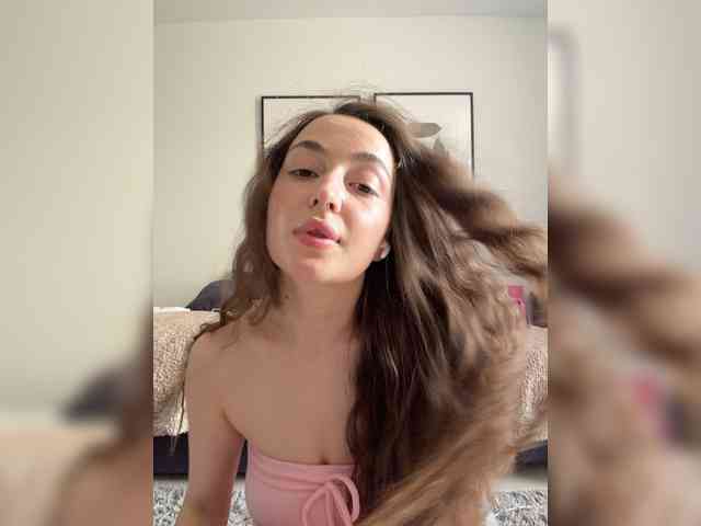 ChloeMeow webcam