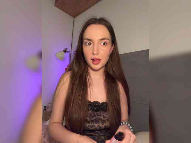 ChloeMeow webcam