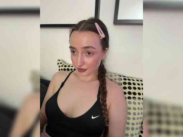ChloeMeow webcam