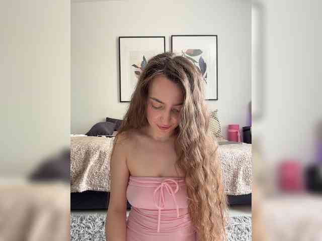 ChloeMeow webcam
