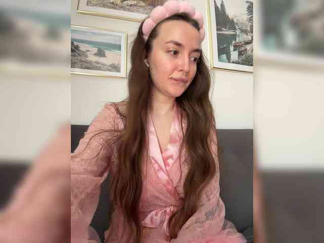 ChloeMeow webcam
