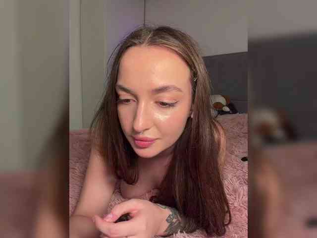 ChloeMeow webcam