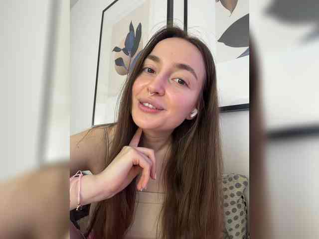 ChloeMeow webcam