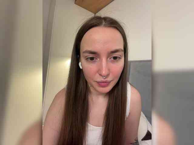 ChloeMeow webcam