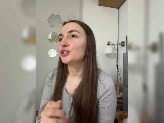 ChloeMeow webcam
