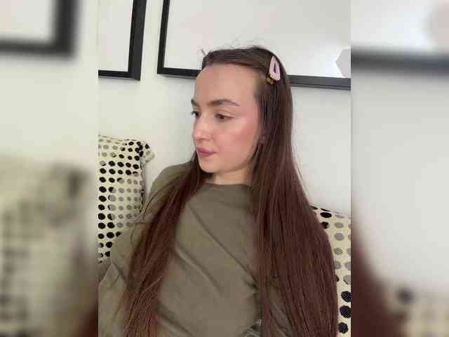 ChloeMeow webcam