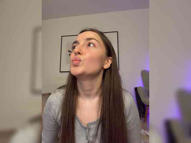ChloeMeow webcam