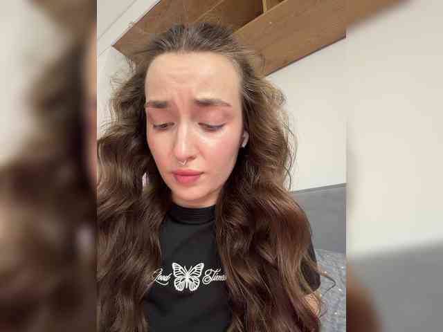 ChloeMeow webcam