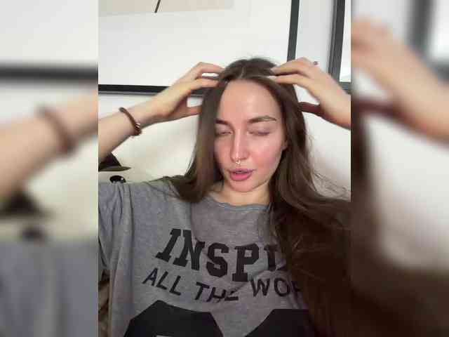 ChloeMeow webcam