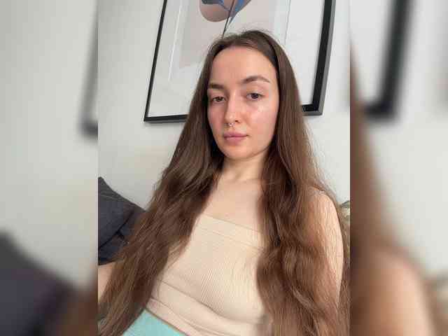 ChloeMeow webcam