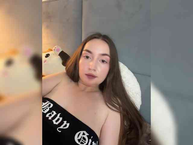 ChloeMeow webcam