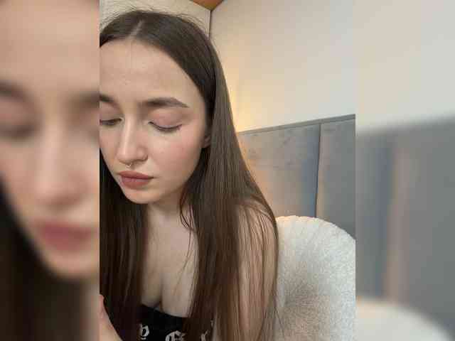 ChloeMeow Sex Cam Show