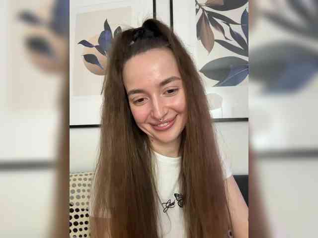 ChloeMeow webcam