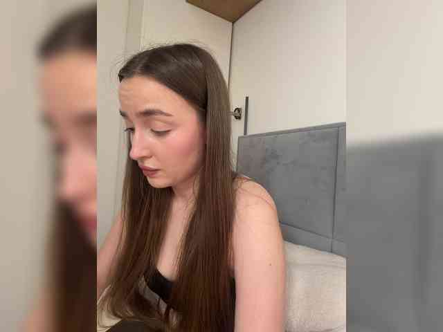 ChloeMeow webcam