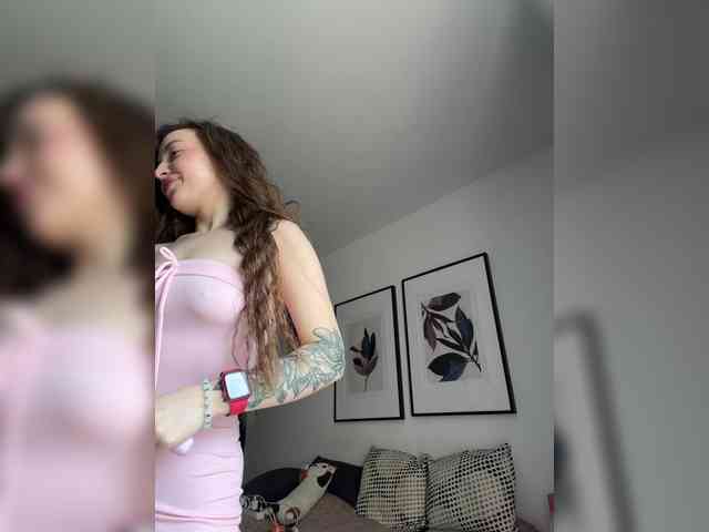 ChloeMeow webcam