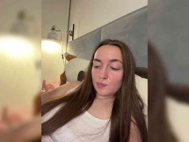 ChloeMeow webcam