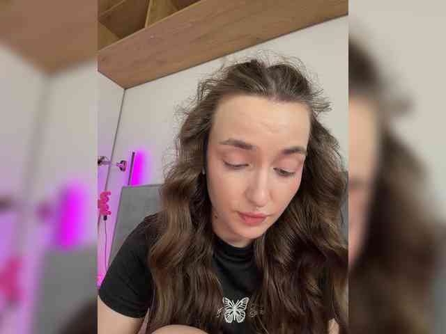 ChloeMeow webcam
