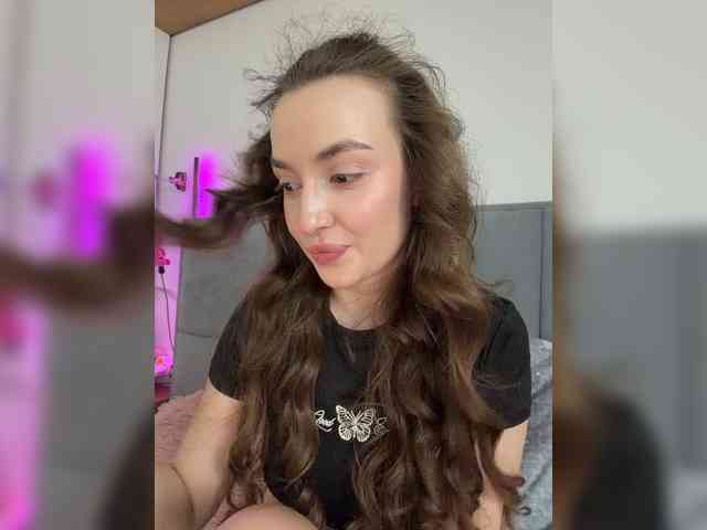 ChloeMeow webcam