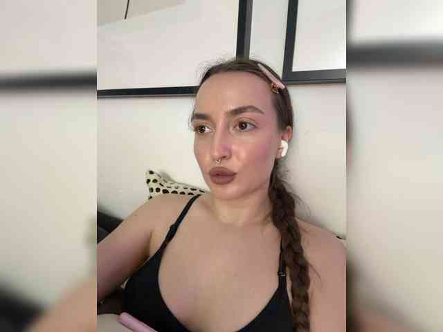 ChloeMeow webcam