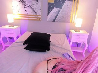 AlannaViera Porn Show