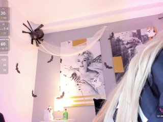 AlannaViera Porn Show